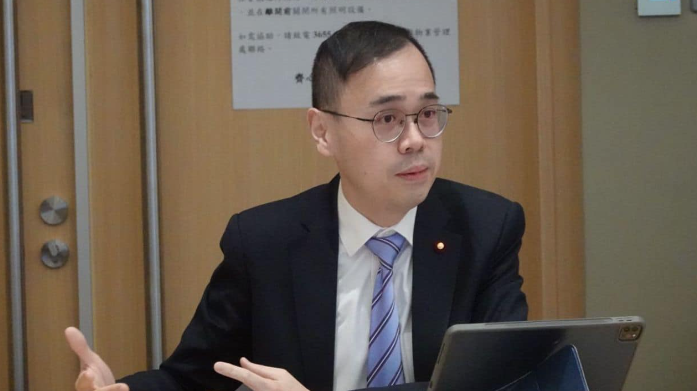 黃俊碩 (黃俊碩FB)